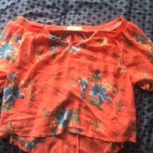 I am selling a croped pink shirt from hollister
